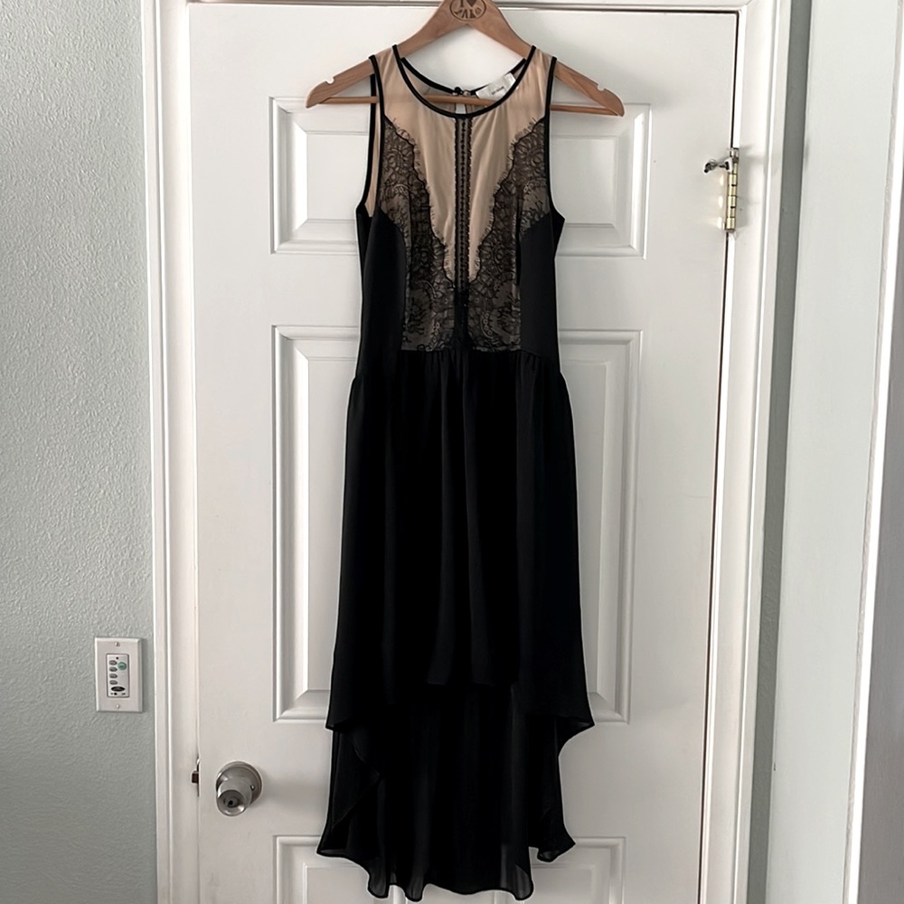 En Crème black and beige dress. Size S, bought from Nordstrom.